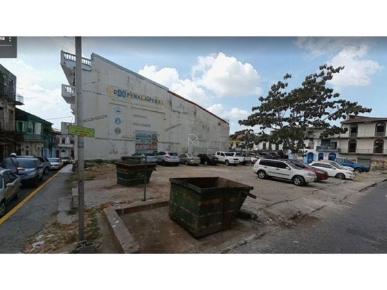 VENTA DE TERRENO EN CASCO VIEJO