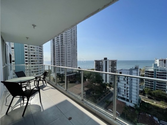 VENTA DE APARTAMENTO EN COCO DEL MAR 98m2 US$190,000