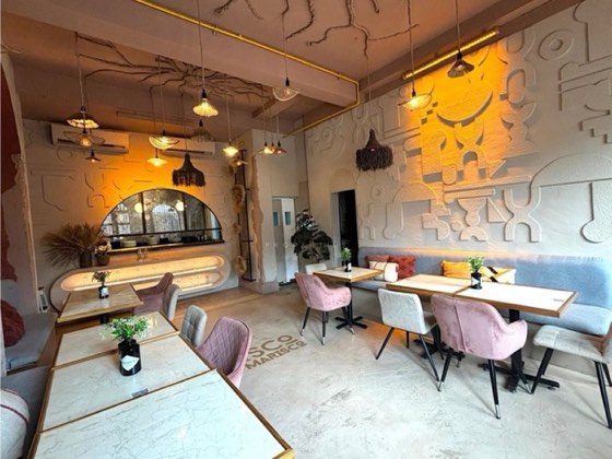 VENTA / ALQUILER DE EDIFICO REMODELADO EN CASCO ANTIGUO