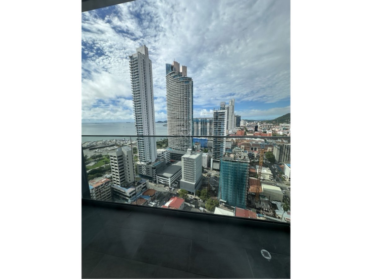 VENTA DE APARTAMENTO EN PH NUOVO BY ARMANI