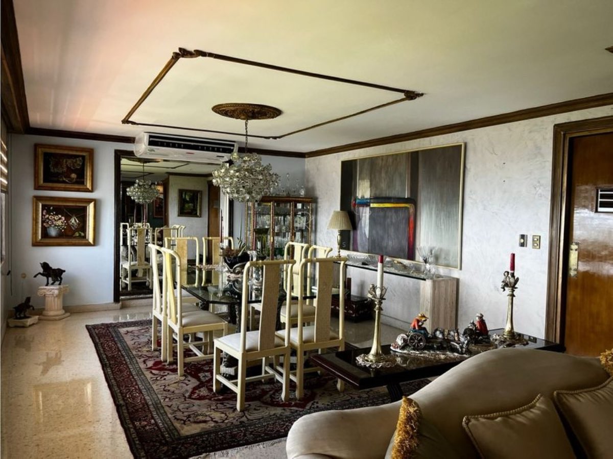 VENTA DE APARTAMENTO EN PH MARIAN DEL REY, TORRE ALMENA