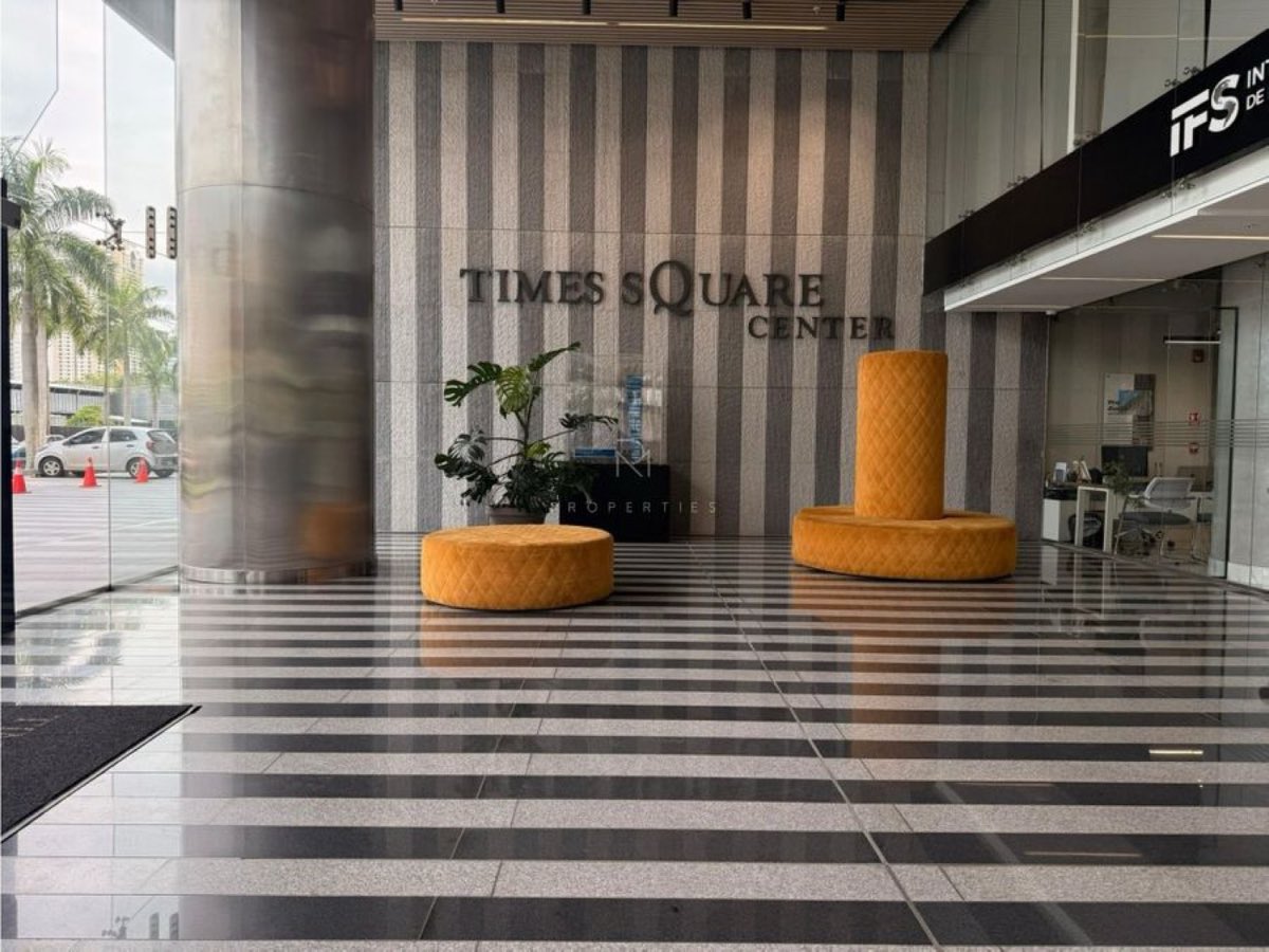 VENTA O ALQUILER DE OFICINA EN PH TIMES SQUARE COSTA DEL ESTE